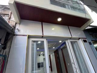 3tỷ480 p10 q8 nhà mới vào ở ngay sổ hồng riêng 2 tầng 2pn&1wc gần cầu nguyễn tri phương