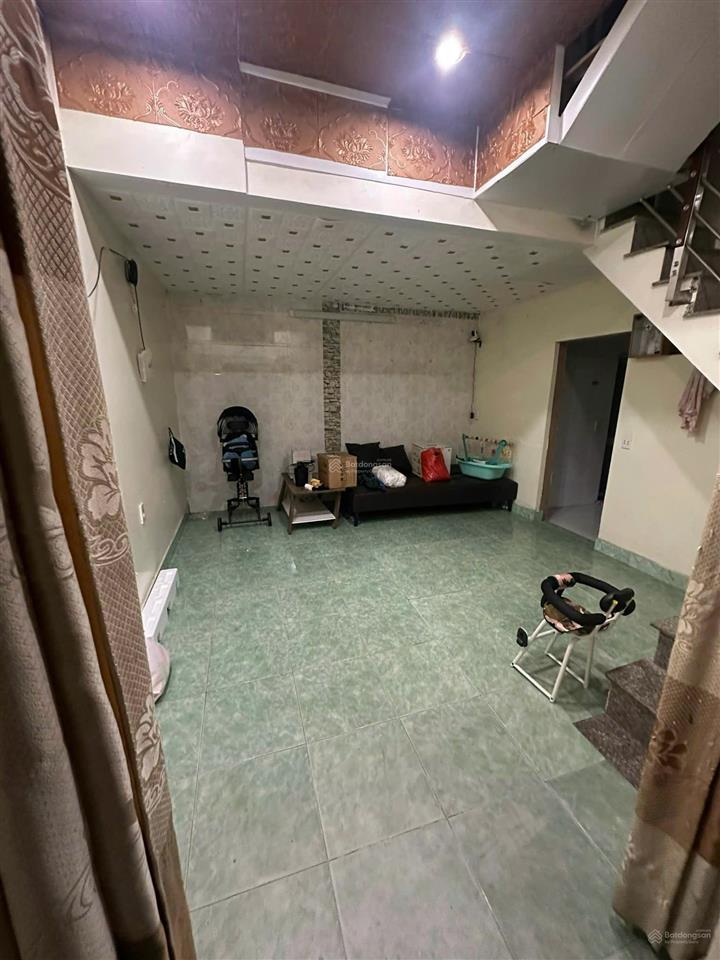 Bán nhà ngõ đào đôthượng lý hồng bàng hải phòng .  0818 090 ***