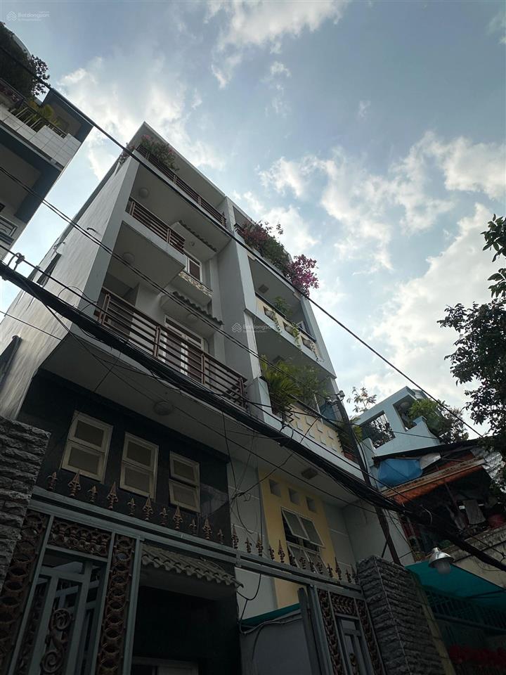 Bán nhà 4.5x13.5 hẻm 4m 5tấm ngay đường lê đại hành quận 11 thông đường 3/2 gần quận 10, quận 1.3.5