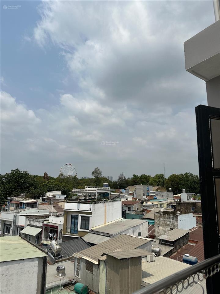 Bán nhà 4.5x13.5 hẻm 4m 5tấm ngay đường lê đại hành quận 11 thông đường 3/2 gần quận 10, quận 1.3.5