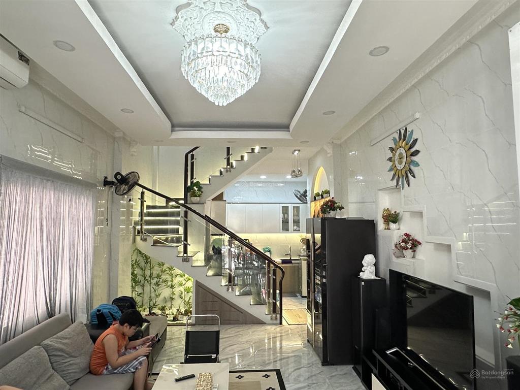 Nhà bán 4lầu đẹp hẻm xe tải bình thới  lê đại hành quận 11