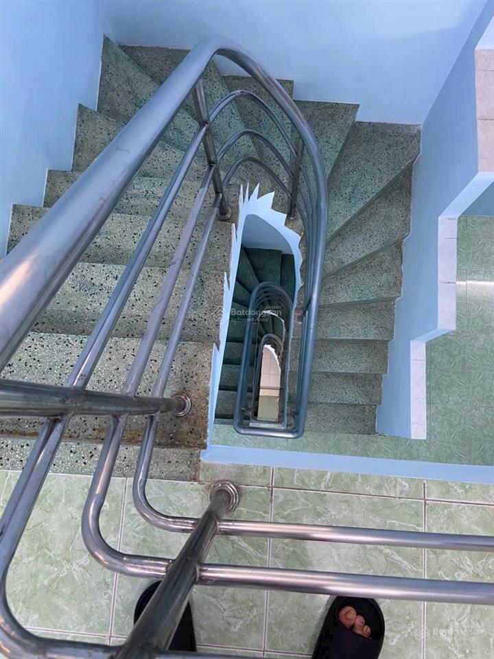 Bán nhà 4 tấm đường lãnh binh thăng hẻm 4m thông quận 11 giáp quận 10