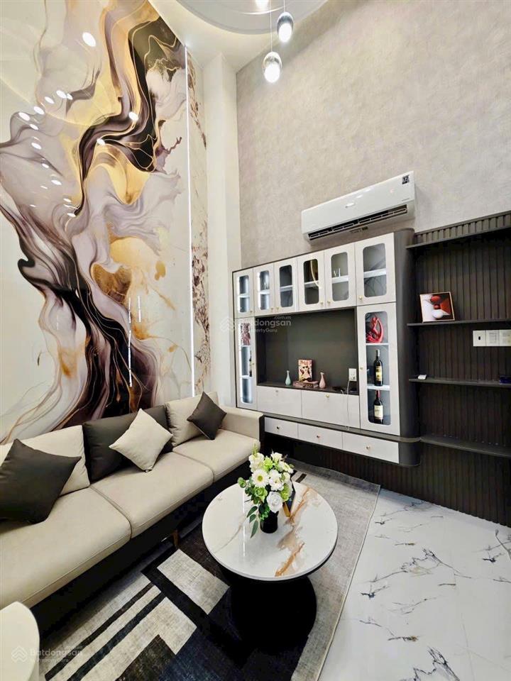 Bán nhà mặt tiền lê đại hành, vị trí đẹp nhất đường ngay parkson khu đẹp nhất q11