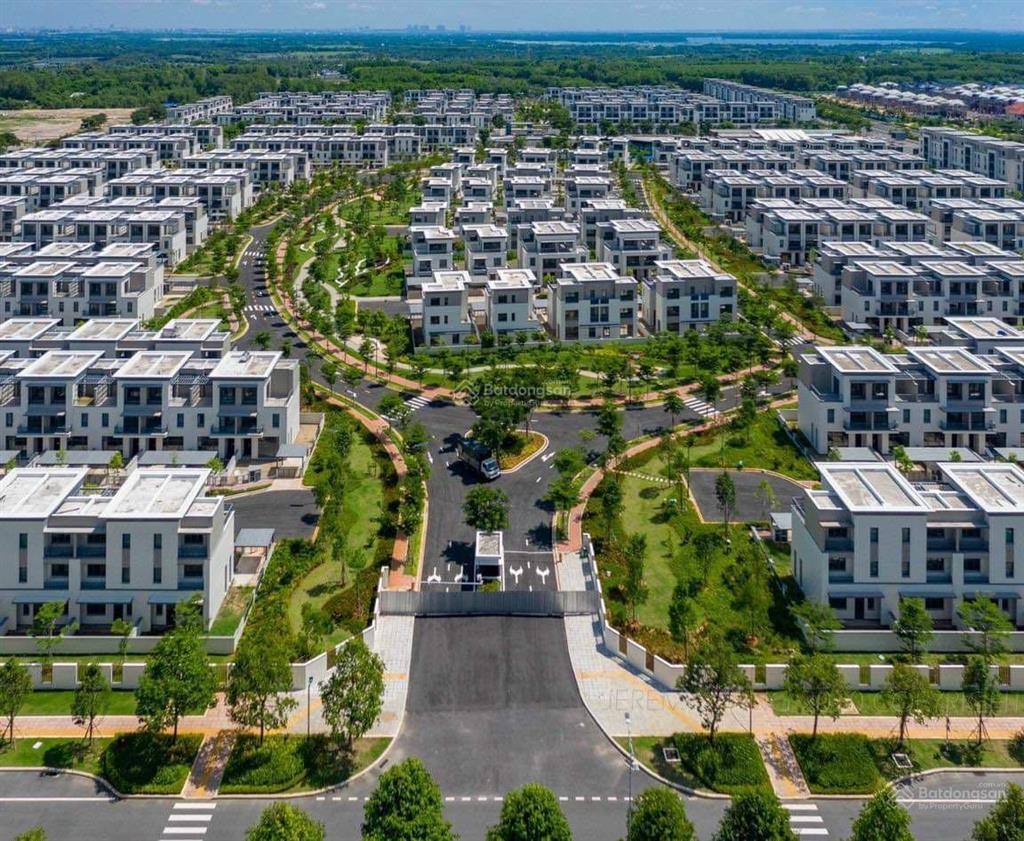 Cần bán nhà swan park loại big townhouse dtsd 145,3m2 giá 5ty bao gồm thuế phí
