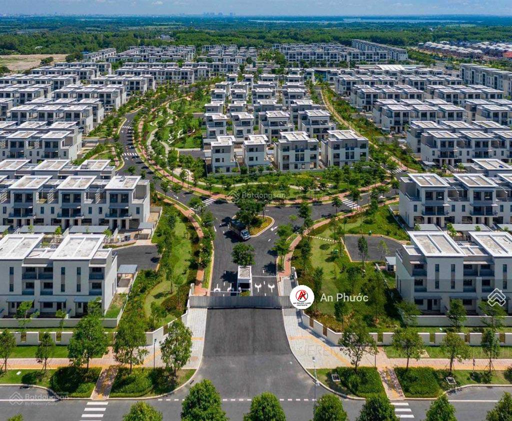 Nhà 1 trệt 2 lầu nằm trong khu compound giá bằng 1 căn hộ ở sg, thuộc dự án swan park đông sg