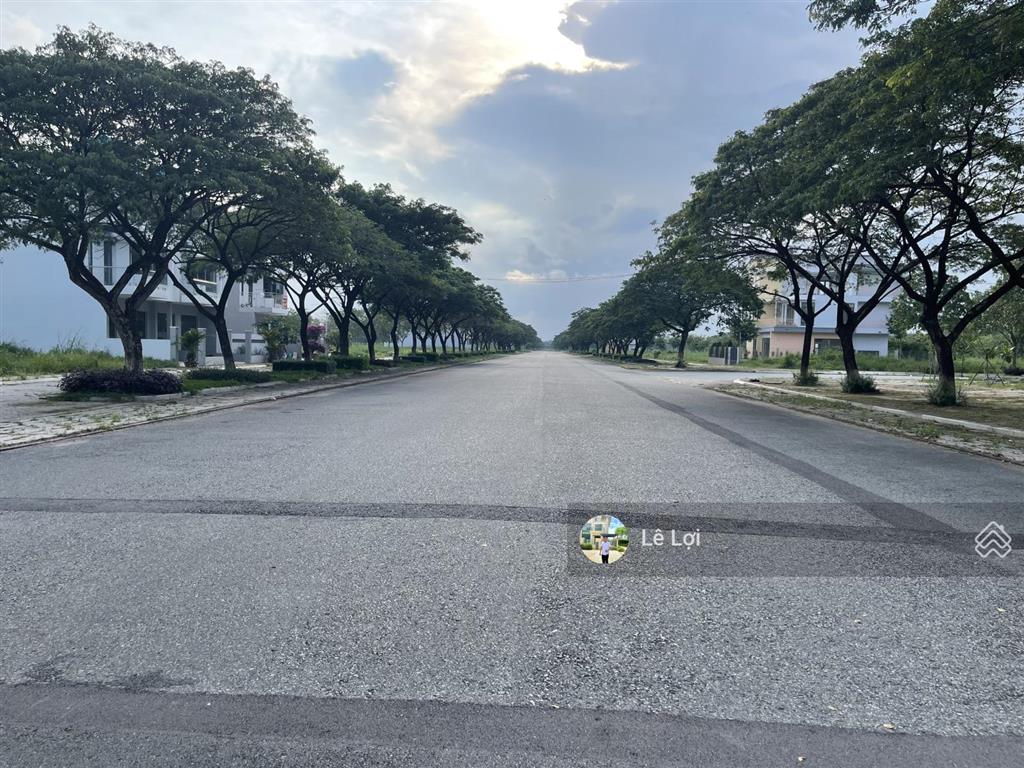 Cần bán nền nhà phố đường 19m dự án phú thịnh 2 đông sài gòn nhơn trạch đồng nai 114m2 giá 30tr/m2