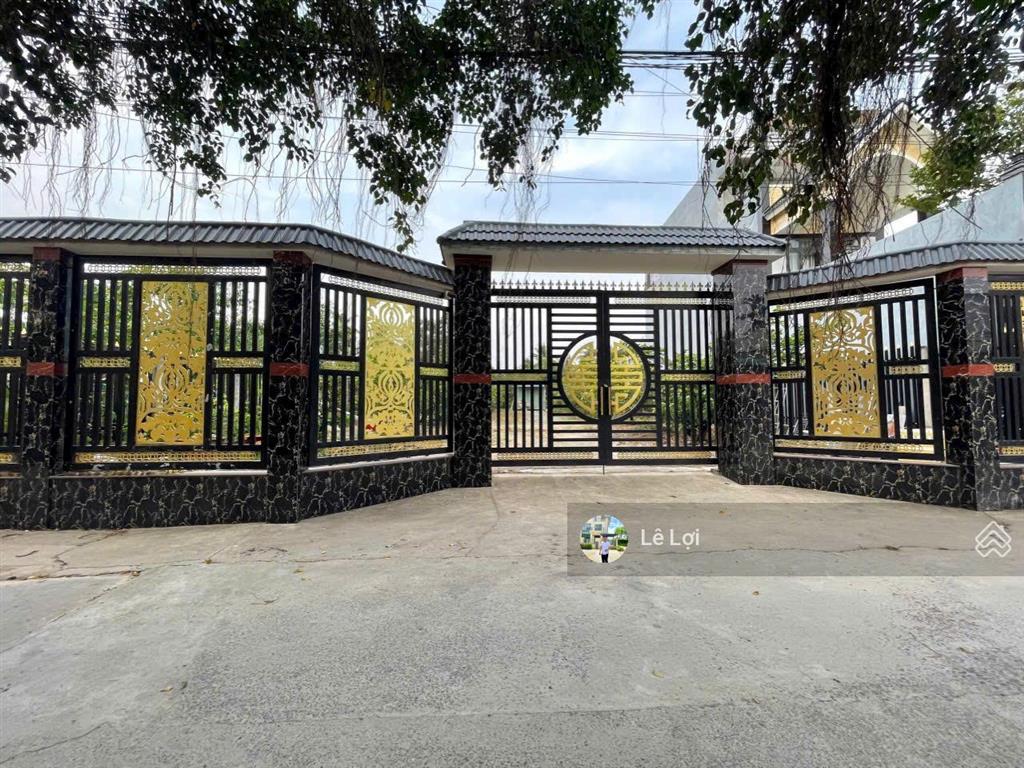 Chính chủ cần bán nền đất nhà vườn 1055m2 có 150m2 thổ cư, xã phú thạnhnhơn trạch giá chỉ 9,5 tỷ