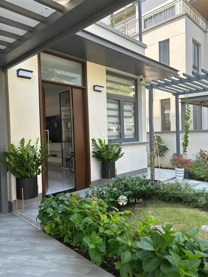 Căn đơn lập dự án swanpark đầy đủ nội thất hiện đại vị trí đẹp cho ac đầu tư để ở hoặc cho thuê