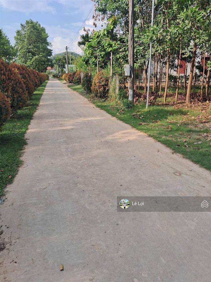 Tôi chính chủ cần bán đất 367m2 giá 1 tỷ đồng, mặt tiền trung tâm xã gia viễn, cát tiên, lâm đồng