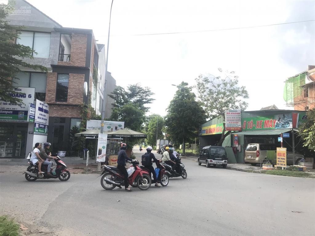 Bán gấp đất nền quận 9 tại kdc nam long dt 4.5x20m giá 9.5 tỷ.  0772 444 ***