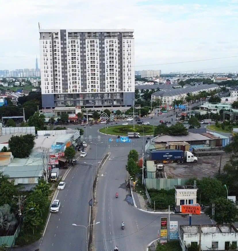 Lô góc view công viên kdc hưng phú, phước long b, thủ đức. dt 10x18.5m, giá 15 tỷ