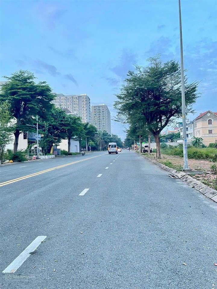 Chuyên đất nền kdc nam long, (quận 9), thủ đức, đối diện global city. dt 10x20m giá 73tr/m2