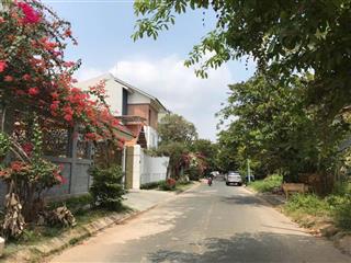 Bán nhanh nền biệt thự đơn lập kdc nam long, q9. gần ngay global city. dt 12x20m giá 93tr