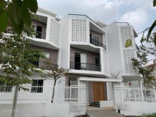 Cho thuê nhà liền kề 4 tầng đã hoàn thiện kđt nam 32, tiện kinh doanh, giá 16tr/ tháng, vào ở ngay