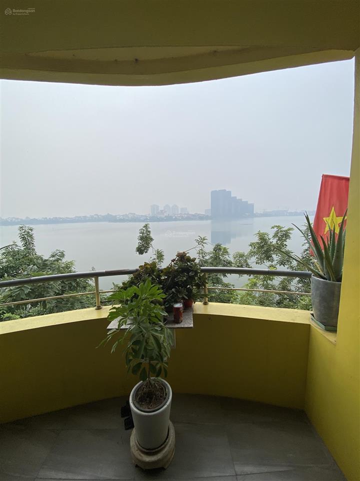 Bán nhà mặt phố nhật chiêu  hồ tây, 93 tỷ, 85.5m2, 6pn, 6wc, tây hồ, hà nội