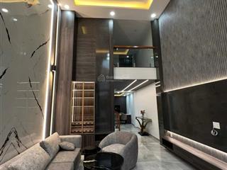 Bán nhà 4x17 đúc 1t1l3lst thang máy giá 11.9 tỷ
