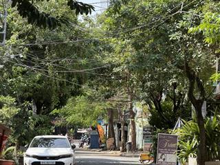 Bán căn hộ dịch vụ góc 2mt đường số dương quảng hàm 4.5x25 4lầu 21p tn hơn 100tr/th giá 23.3 tỷ