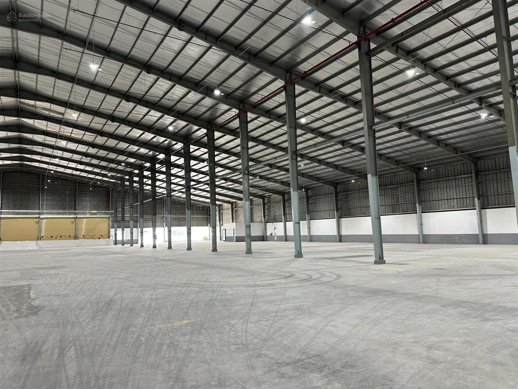 Cho thuê 12000m2 xưởng may kcn sóng thần 2