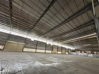 Cho thuê 10000m2 kho quốc lộ 13, chuẩn logistics quốc tế (có cắt lẻ)