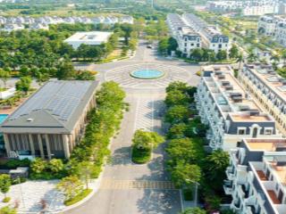 A sếp bán căn biệt thự thương mạiđường 30m, đẹp nhất dự án, có hầm giá rẻ hơn tt 25%(mua là thắng)