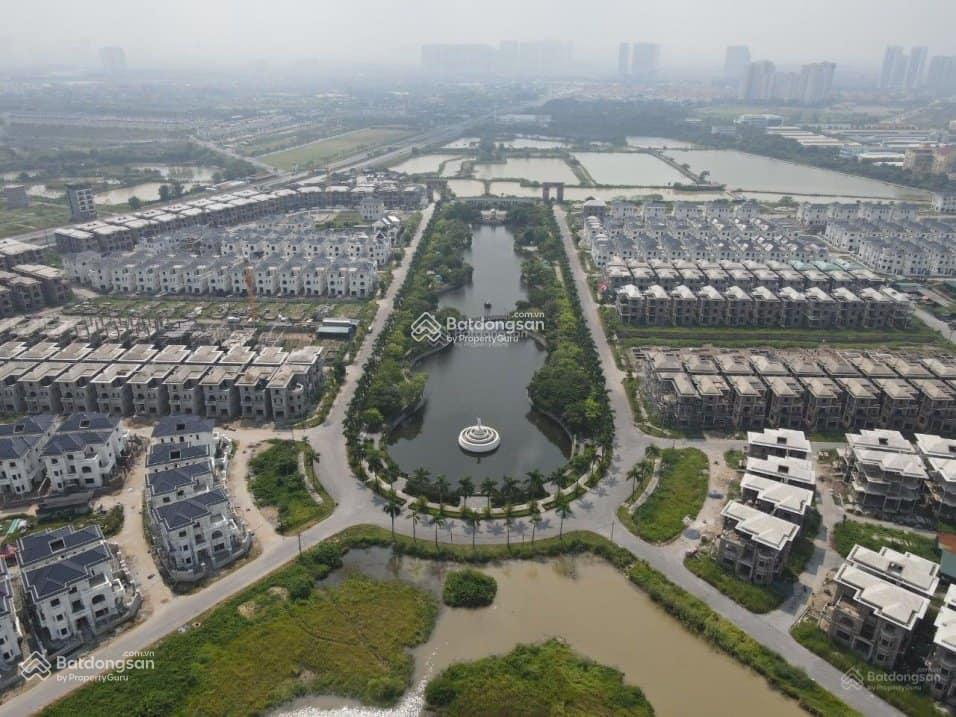 Chị gái bán lô mặt kênh đào 345m2  sẵn nhà 2 mặt thoáng ở ngay, vài bước chân ra hồ  vvip