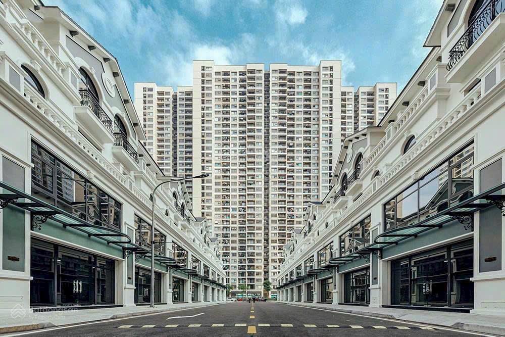 Hữu duyên! 3 căn cuối, shophouse vua dòng tiền cho thuê 120170tr/tháng, giá chỉ còn 25.8 tỷ / căn.