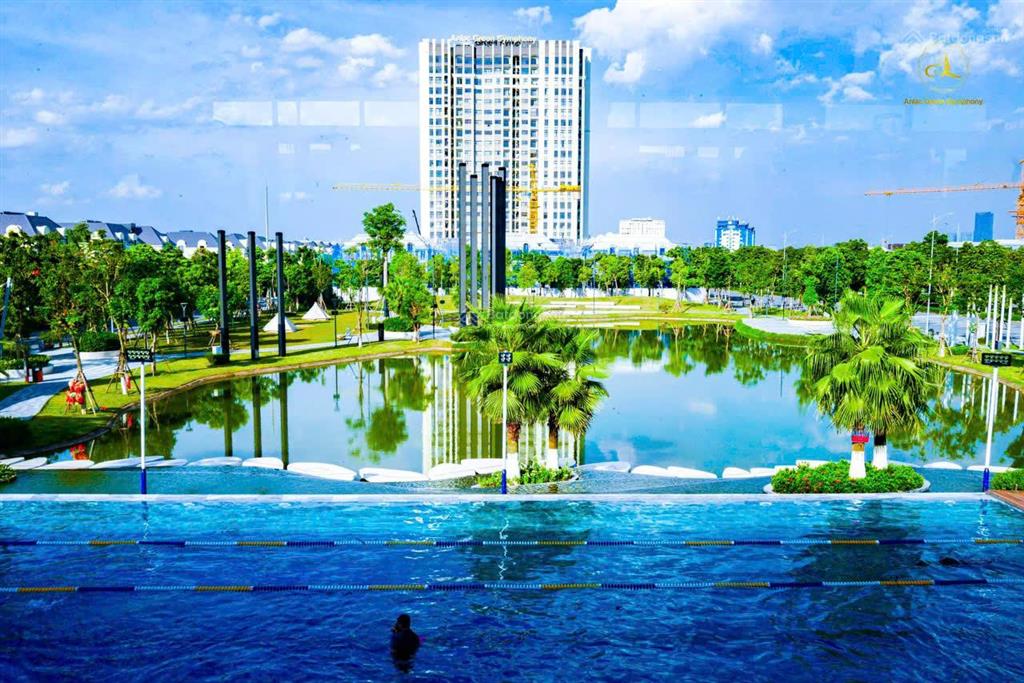 A sếp bán lô biệt thự 135m2  28.5 tỷ (bao sang tên)đối diện cổng trường đoàn thị điểm,sinh khi tốt
