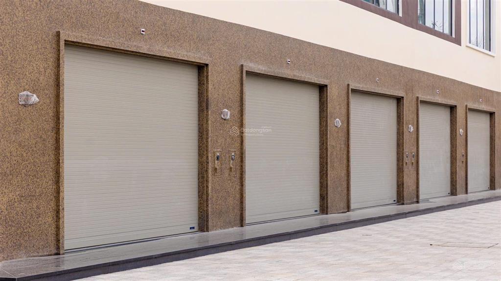 Chính chủ cho thuê nguyên căn shophouse vinhomes gardenia 72mx2 x5 tầng, ôtô tải đỗ cửa  giá 40tr
