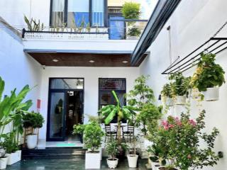 Nhà 3 tầng góc 2 mt ngay đường 2/9 . đối diện khu tổ hợp downtown lớn nhất đà nẵng.