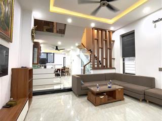 2mt nguyễn lữ,nam việt á ,nhà 3 tầng mới khu vip, gần sông hàn,gần khu bắn pháo hoa