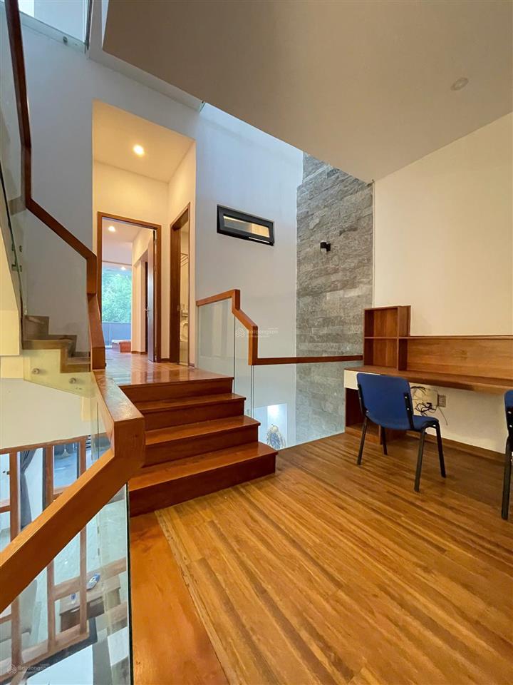 2mt nguyễn lữ,nam việt á ,nhà 3 tầng mới khu vip, gần sông hàn,gần khu bắn pháo hoa