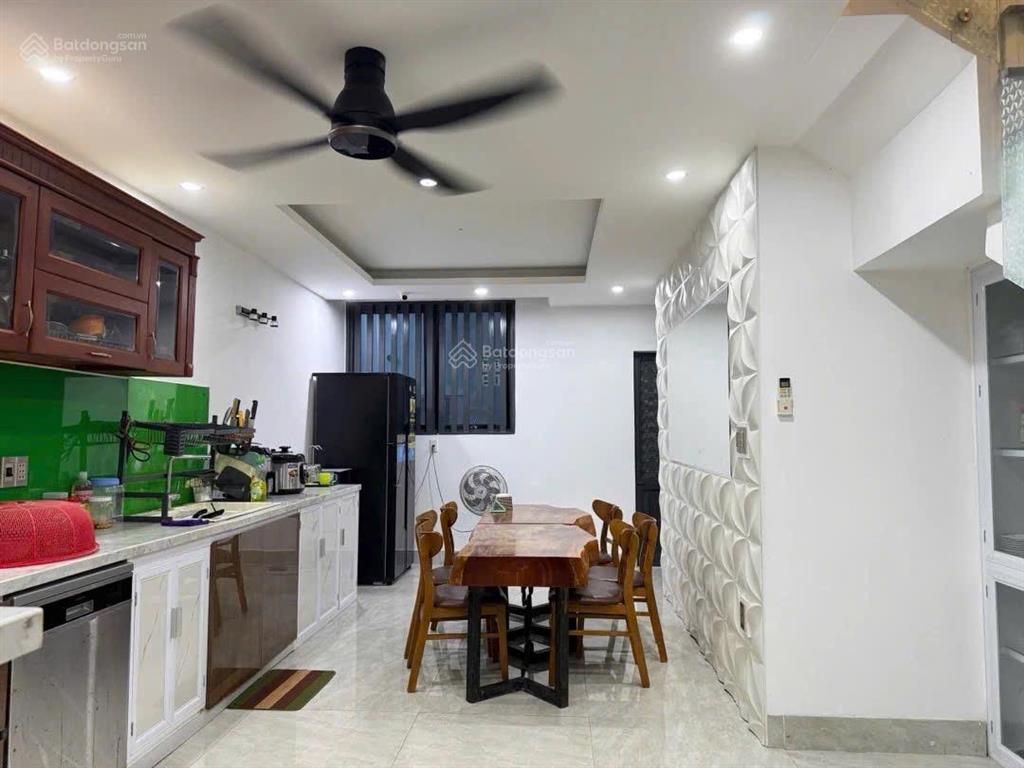 2mt nguyễn lữ,nam việt á ,nhà 3 tầng mới khu vip, gần sông hàn,gần khu bắn pháo hoa