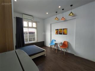 Căn hộ đẹp 35 m2 khu nguyên hồng nguyễn chí thanh 5.9tr