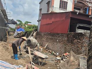 Bán nhanh 106,4m2 sở đông, long hưng, văn giang đường ô tô vào thoải mái giá chỉ 3,x tỷ