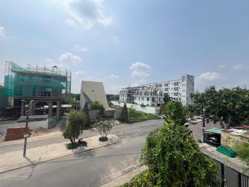 Bán gấp lô biệt thự 200m giá chỉ 15 tỷ khu bên sông hiệp bình chánh thủ đức