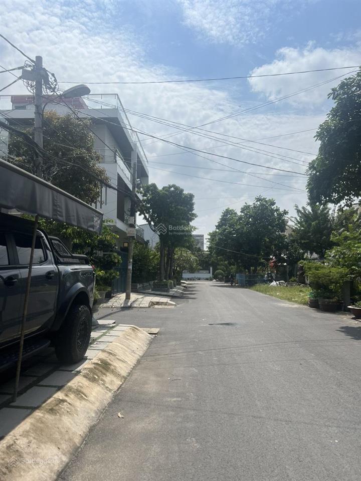 Bán gấp lô biệt thự 200m giá chỉ 15 tỷ khu bên sông hiệp bình chánh thủ đức