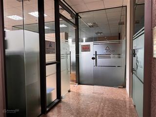 Cho thuê văn phòng tại n04b ngoại giao đoàn, 100m2