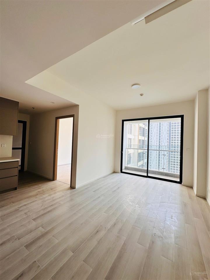 Kẹt tiền bán gấp 2pn masteri centre point 4 tỷ 350 all in, nhà mới 100% tặng bếp cao cấp