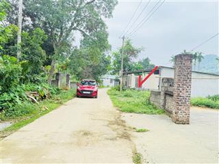 Em bán mảnh đất 50 m2 full thổ cư rẻ nhất lương sơn 300 triệu tặng nhà cấp 4 xây thô chưa lập mái