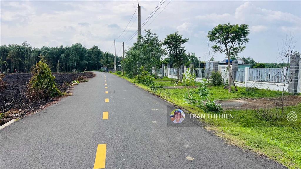 Nguyễn huệ khu nhiều nhà vườn biệt thự 3000m2 23x125m chỉ 4,8 tỷ