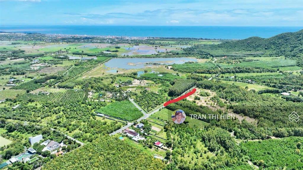 Mặt tiền phước hưng  phước hải  đối diện hồ sở bông  thị trấn phước hải  1mẫu1 68m mặt tiền