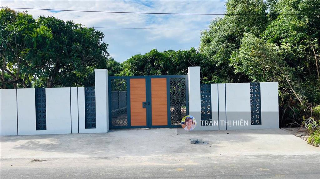 Vườn xoài thị trấn phước hải  gần biển phước hải  10x50m  đã xây rào cổng kiên cố