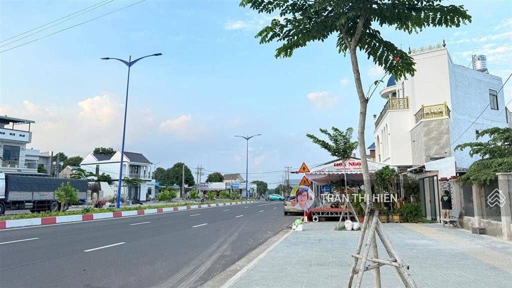 Mặt tiền đường ven biển vũng tàu bình châu 42m  ngay ngã tư đường võ thị sáu  phước hải 9.6x16m