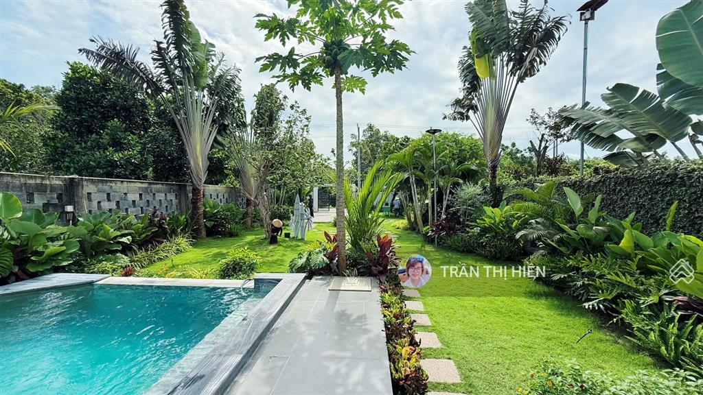 Bán căn villa hồ bơi mt đường nguyễn huệ gần biển phước hải  511m2  11.5x44m