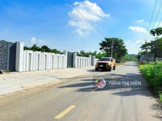 3 lô liền kề mặt tiền đường đoàn trung còn  thị trấn đất đỏ cách tỉnh lộ 52 chỉ 50m  12.5x52.8m