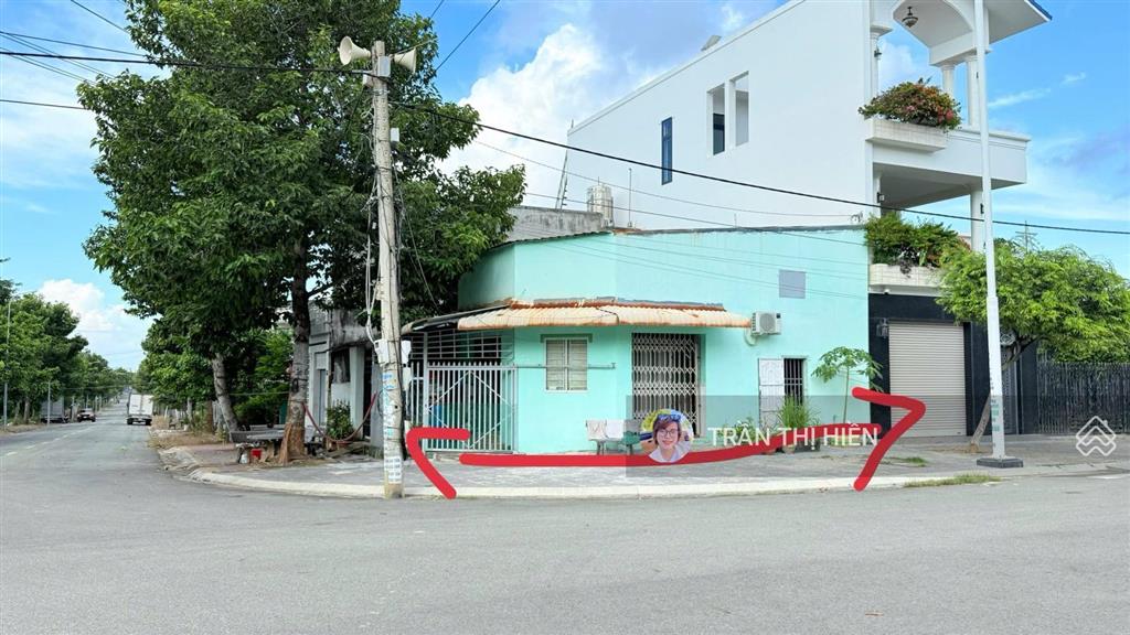 Bán nhà lô góc 2 mặt tiền điện biên phủ  tái định cư long hải  cách biển chỉ 2km 10.8m x 11m
