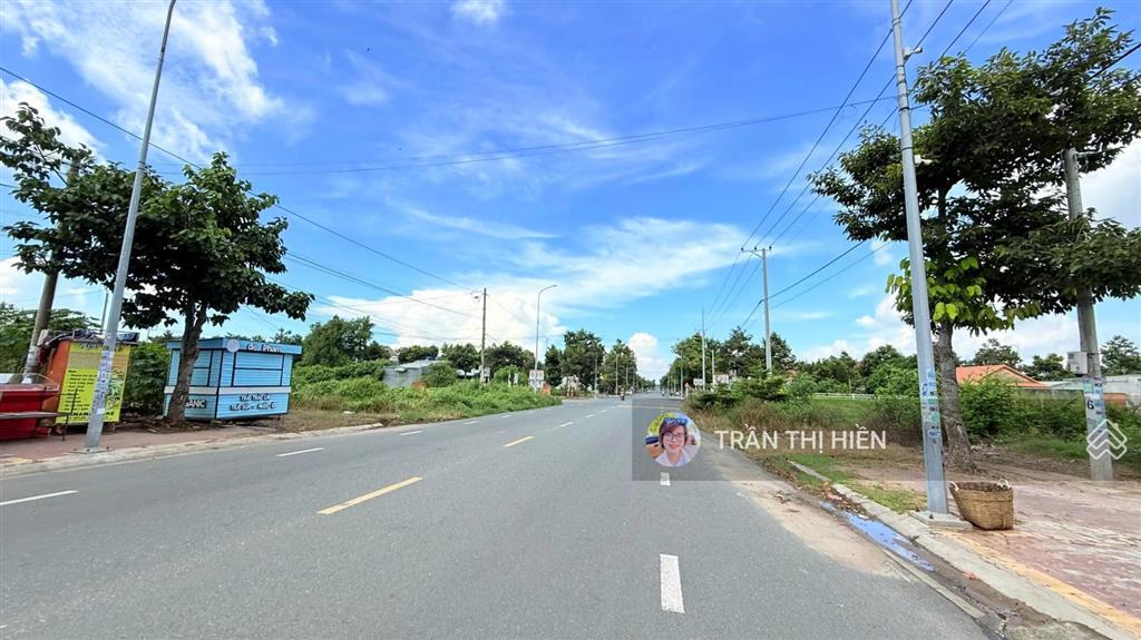 Mặt tiền đường 3/2 trung tâm thị trấn long hải  brvt  dt 148,6m2  5x30m full thổ cư
