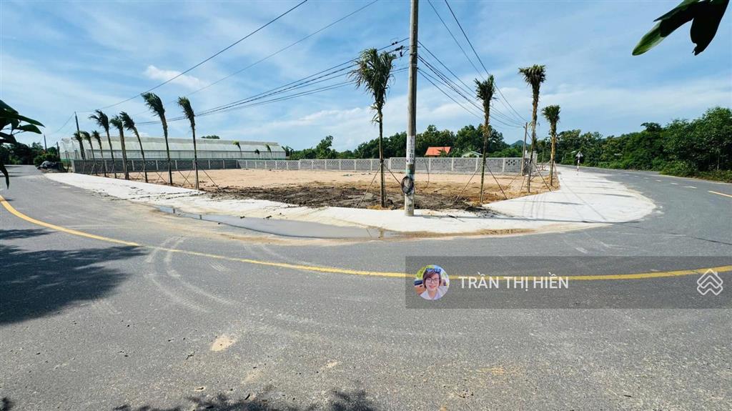Lô góc 2 mặt tiền ngay tỉnh lộ 44b  thị trấn phước hải  brvt  220m2 sẵn 80m2 thổ cư  10x22m