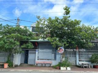 Bán nhà 1 trệt 1 lầu mặt tiền trần hưng đạo  tái định cư long hải  cách biển chỉ 2km  121m2 6x20