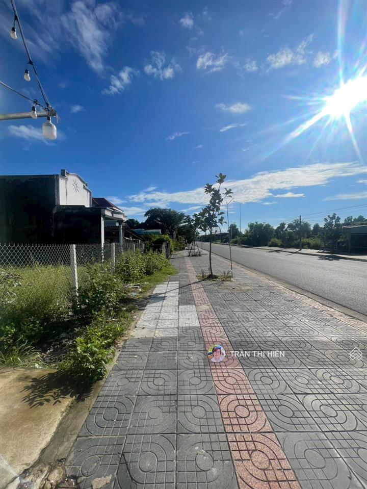 Mặt tiền trục chính đường hàng dương  biển lộc an  ngang 10x20m full thổ  đi bãi tắm lộc an 1km